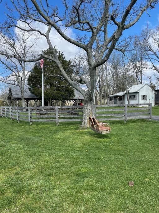 Bourbon Trail Cabin On The Farm Lawrenceburg Екстер'єр фото